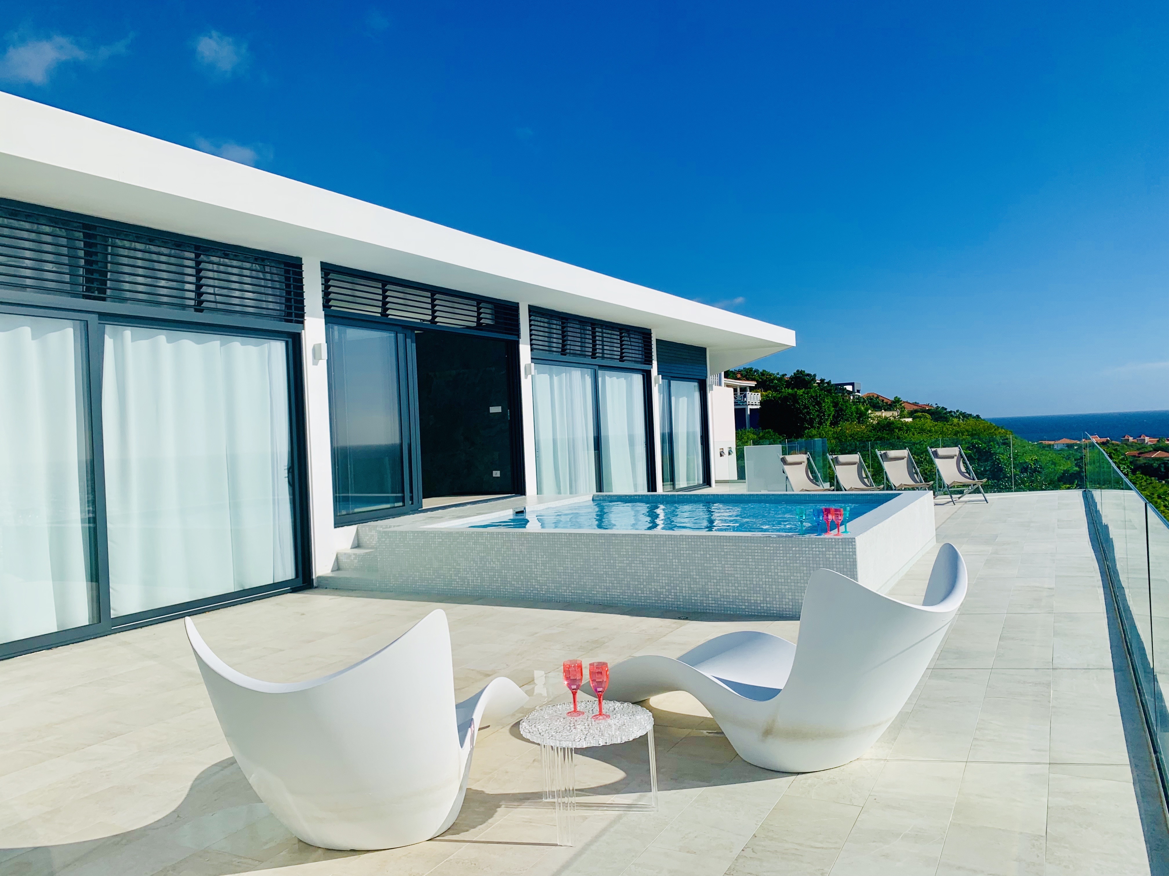Luxury villa for rent with sea view, Curacao Escape Villa