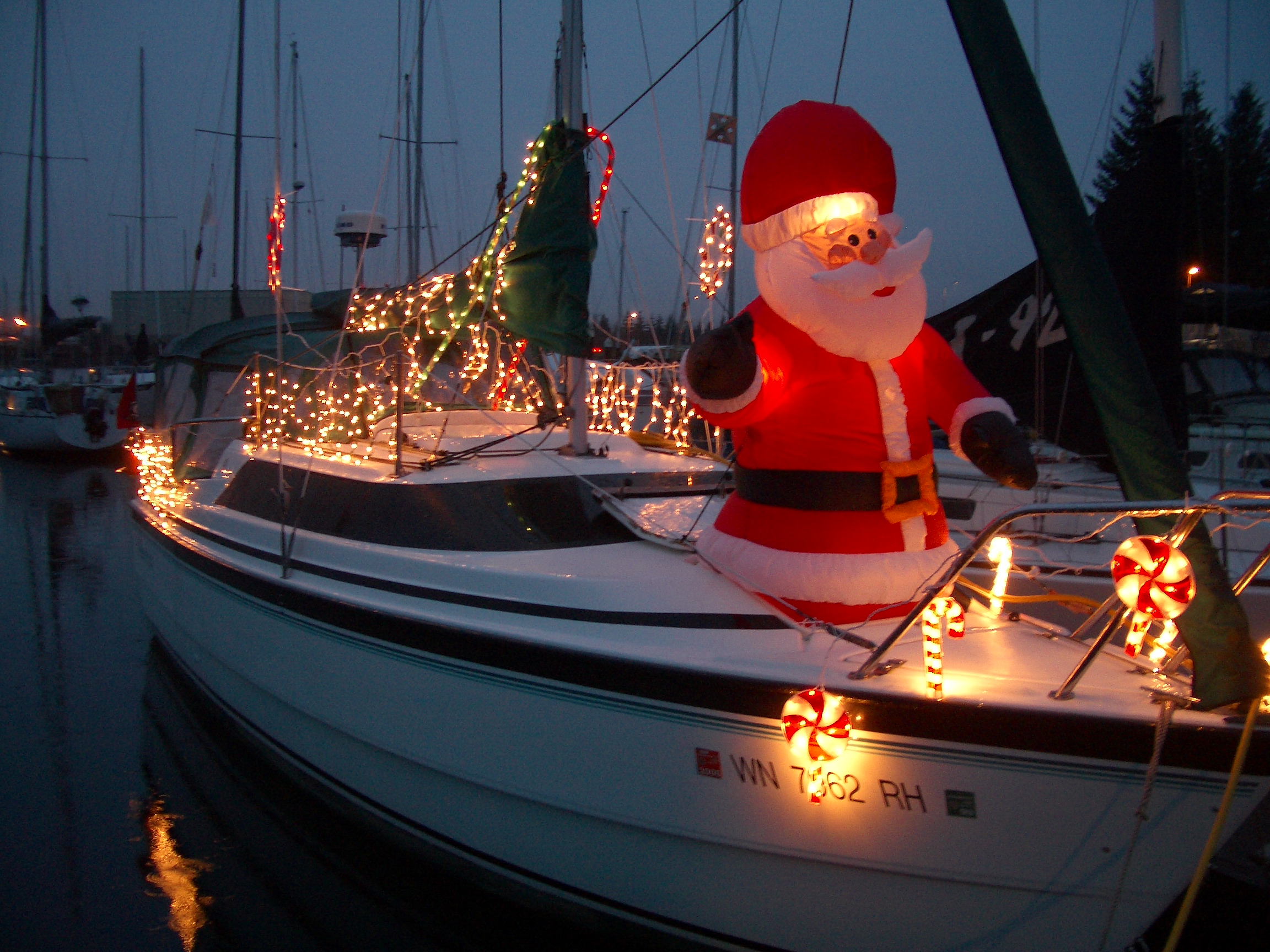 Olympia Christmas Boat Parade 2023 Boat Parades Cruising Log of the Murrelet