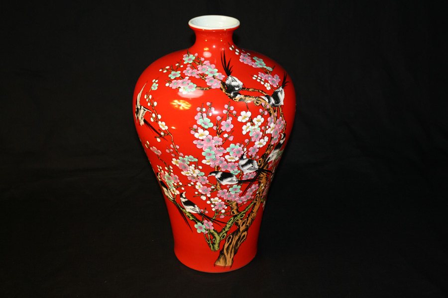 Large Imperial Meiping Porcelain Vase. China for sale