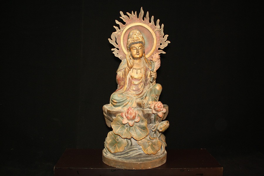 Large KwanYin Statue. Buddha. Camphor Wood. 24K Gilt. Halo. Chengdu