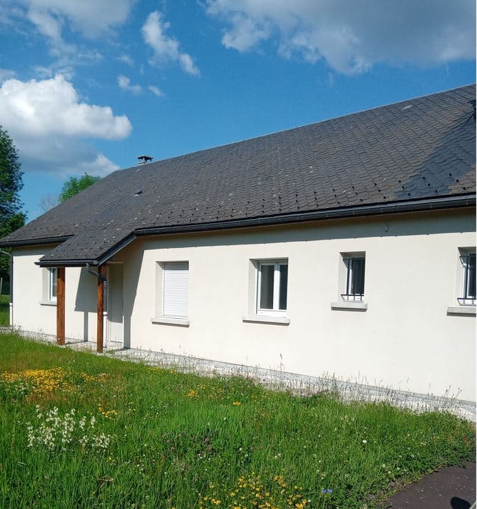 A VENDRE Maison de plainpied à vendre à Bourg Lastic