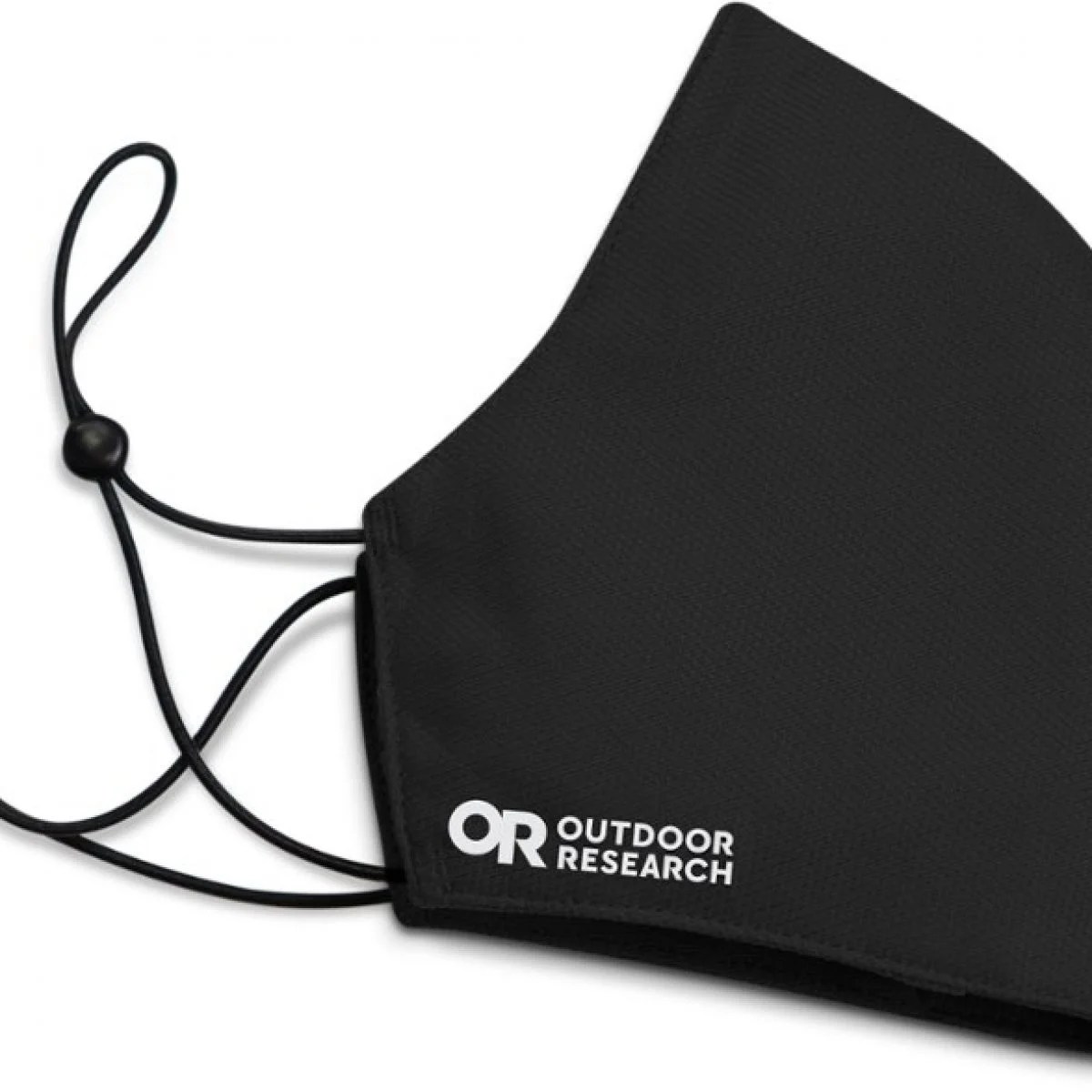 These Face Masks Are Stylish and Ideal For Traveling Essence