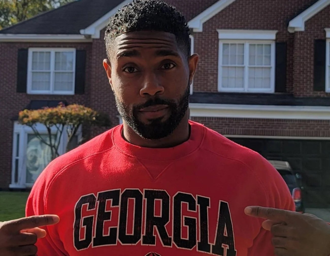 7 Things To Know About Pastor Dwight, The Spiritual Advisor Everyone's