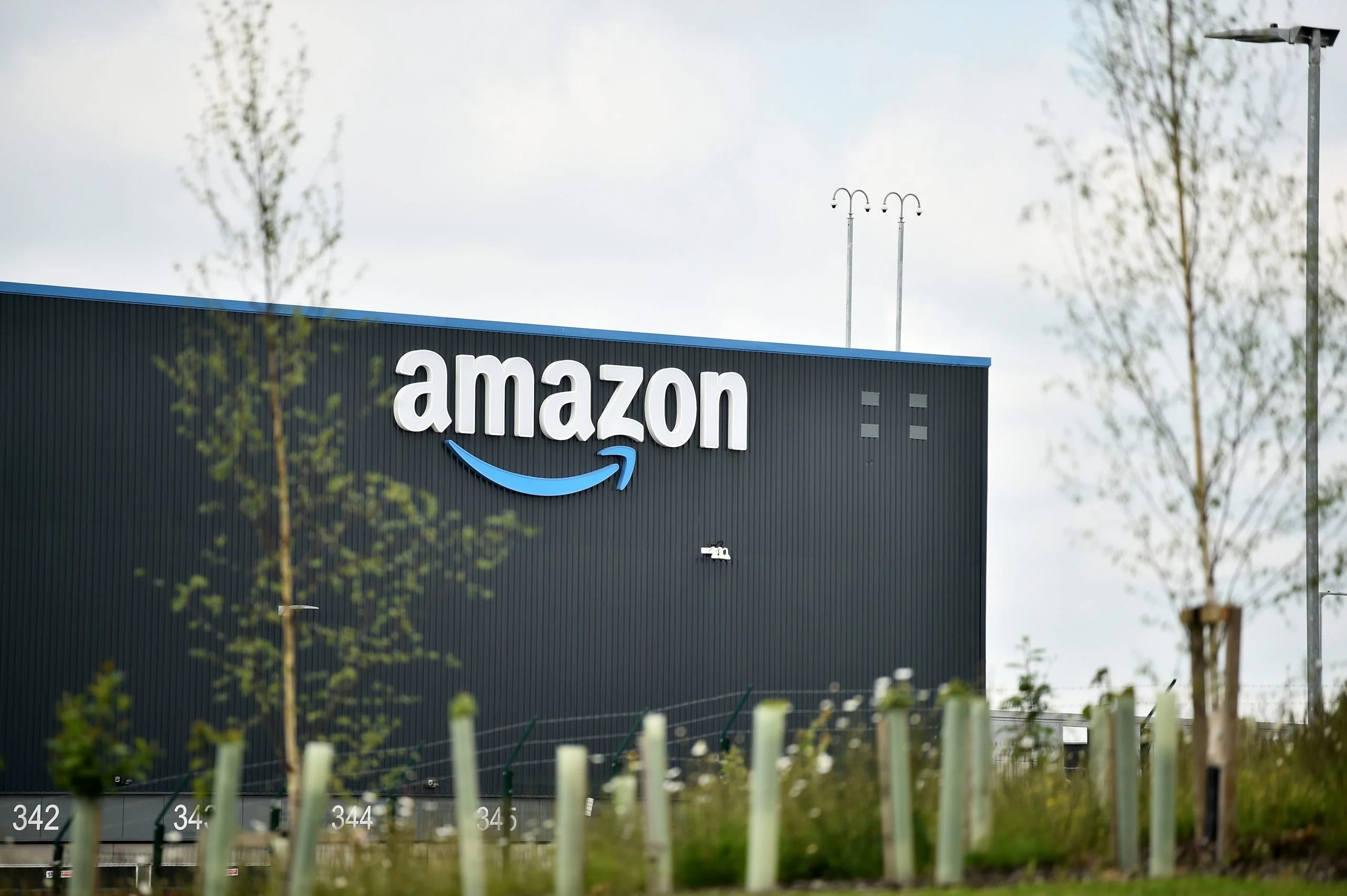 Amazon Burning Through Workers So Fast, Executives Worry They'll Run