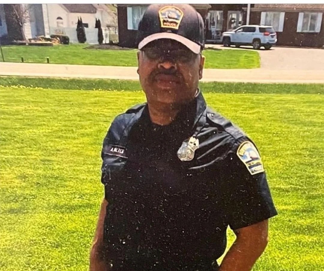 Security Guard Killed In Buffalo Shooting Hailed A Hero For Trying To