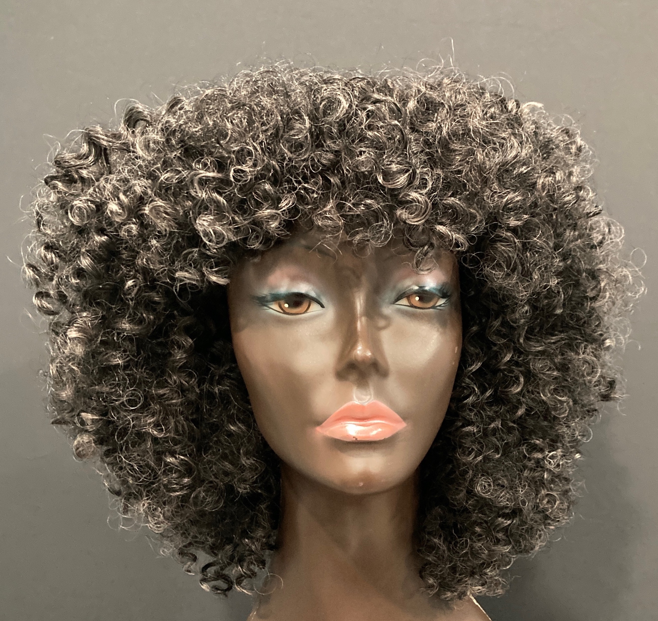 dark_gray_curly_wig