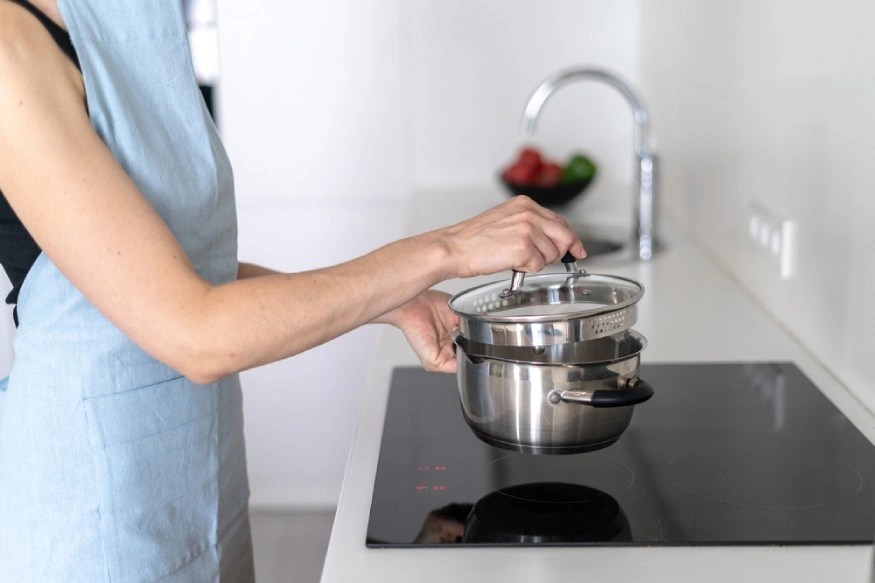 Induction Cooktop Problems Causes And Solutions Essential Home And