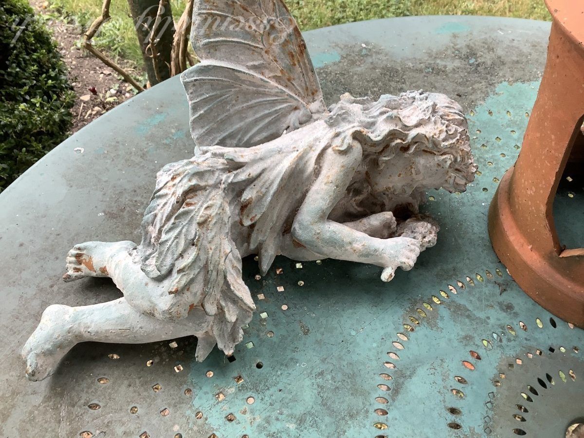 Cast iron fairy Essentially French