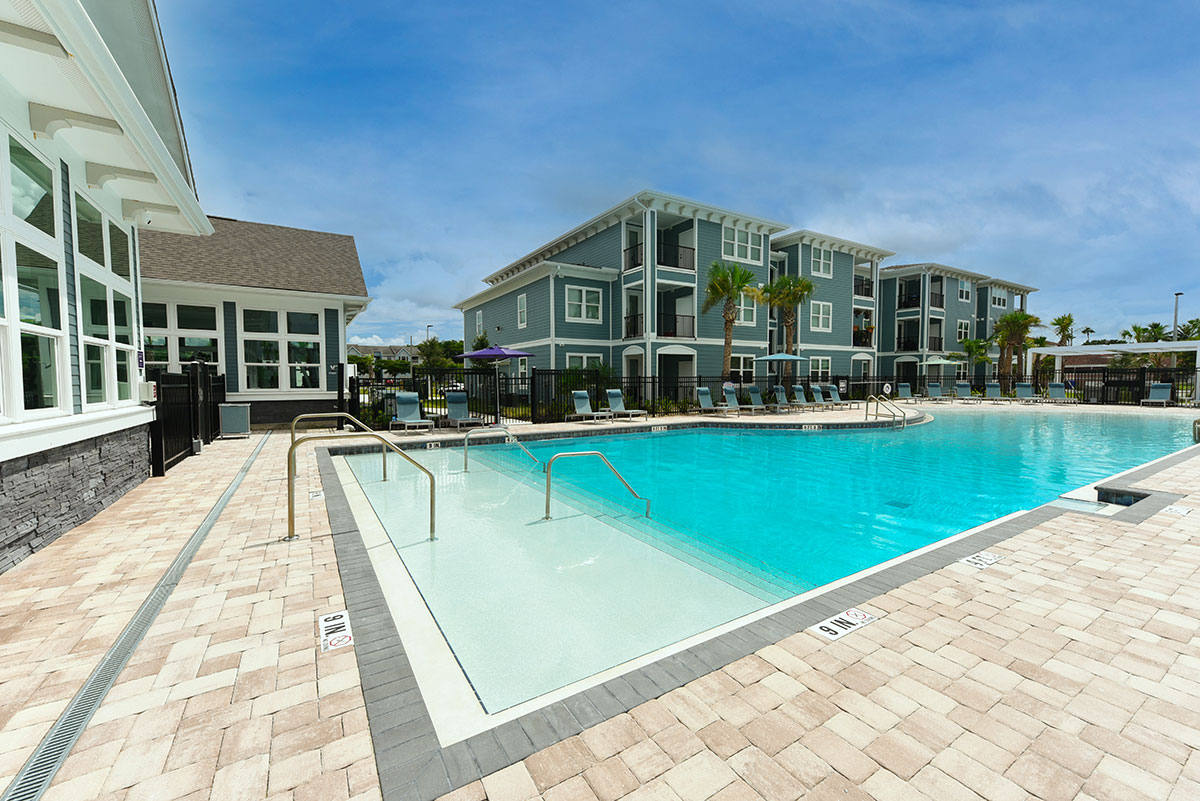 (2075) Essian Construction