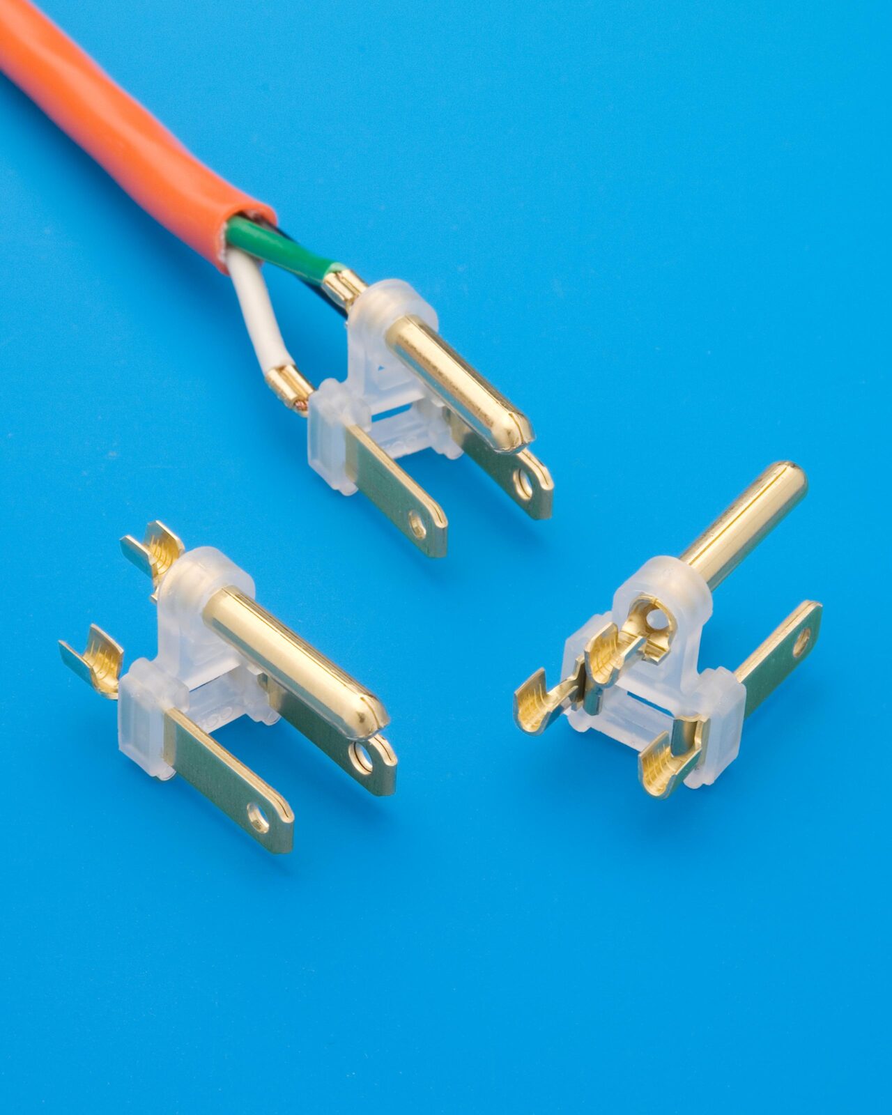 Power Cord Assembly Speeds Fabrication and Molding ETCO