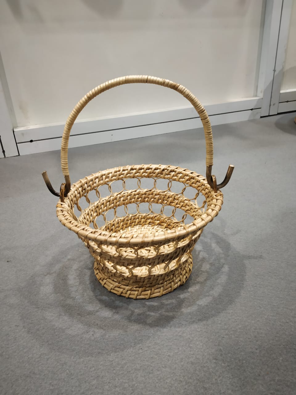 Cane Basket with Handle, EC 042 ETHICA ONLINE