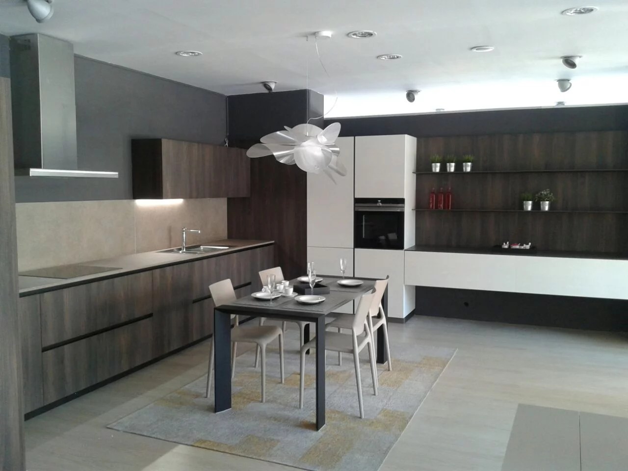 Fakta Mobili Viterbo Referensi