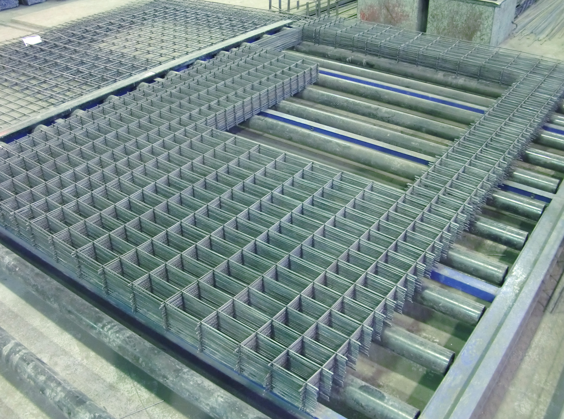 AMM SERIES CONSTRUCTION MESH Eurobend