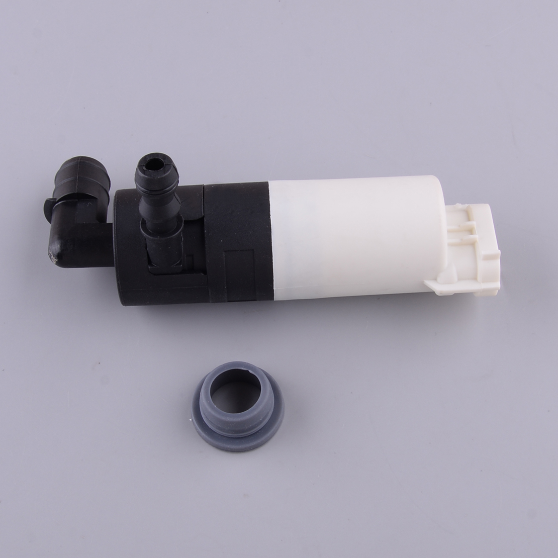 Windshield Washer Pump Fit For Saab 93 93 20042012 12826943 12802440
