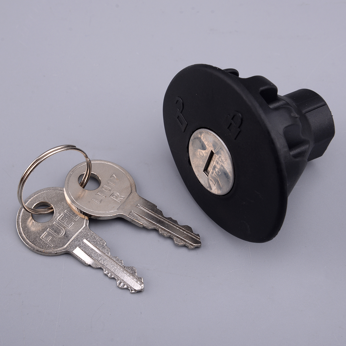 2017 ford escape locking gas cap