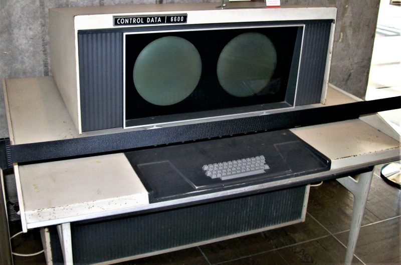 Third generation of computers What is, Characteristics, history