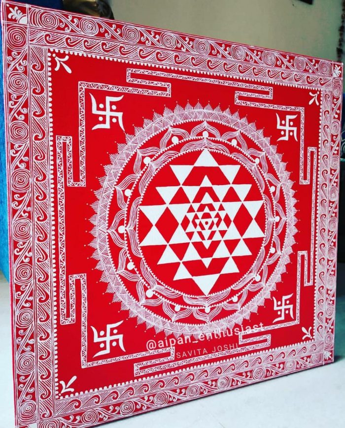 Aipan Flamboyant and eye catchy art form of Kumaon. Aipan Flamboyant and eye catchy art form of Kumaon.