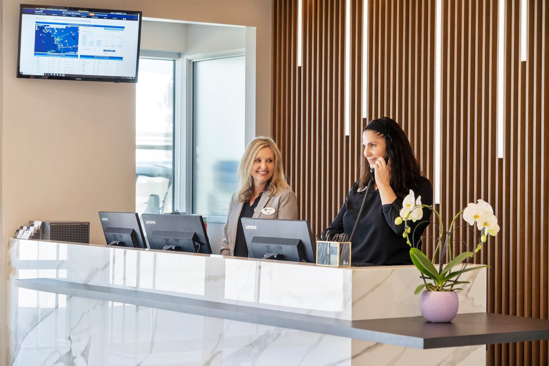 Carlsbad Jet Center Opens New Facility