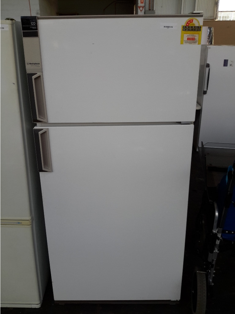 Westinghouse Silhouette Series II FridgeFreezer / RJ522F/ 378Litres