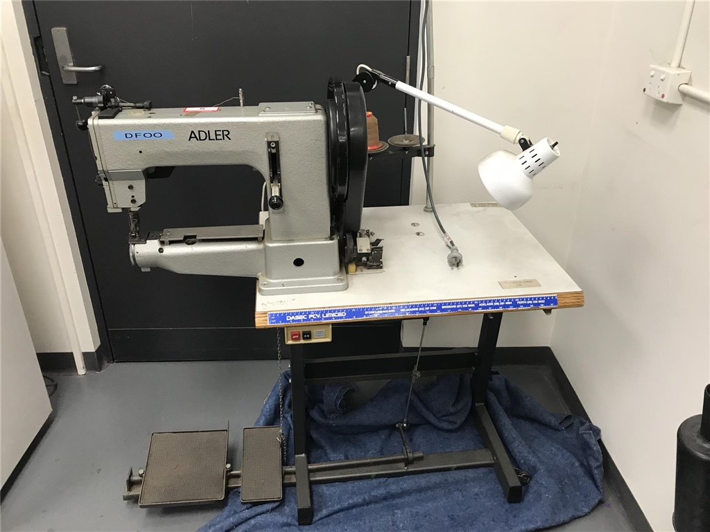 Used Cylinder Arm Sewing Machine For Sale at Woodrow Lynch blog