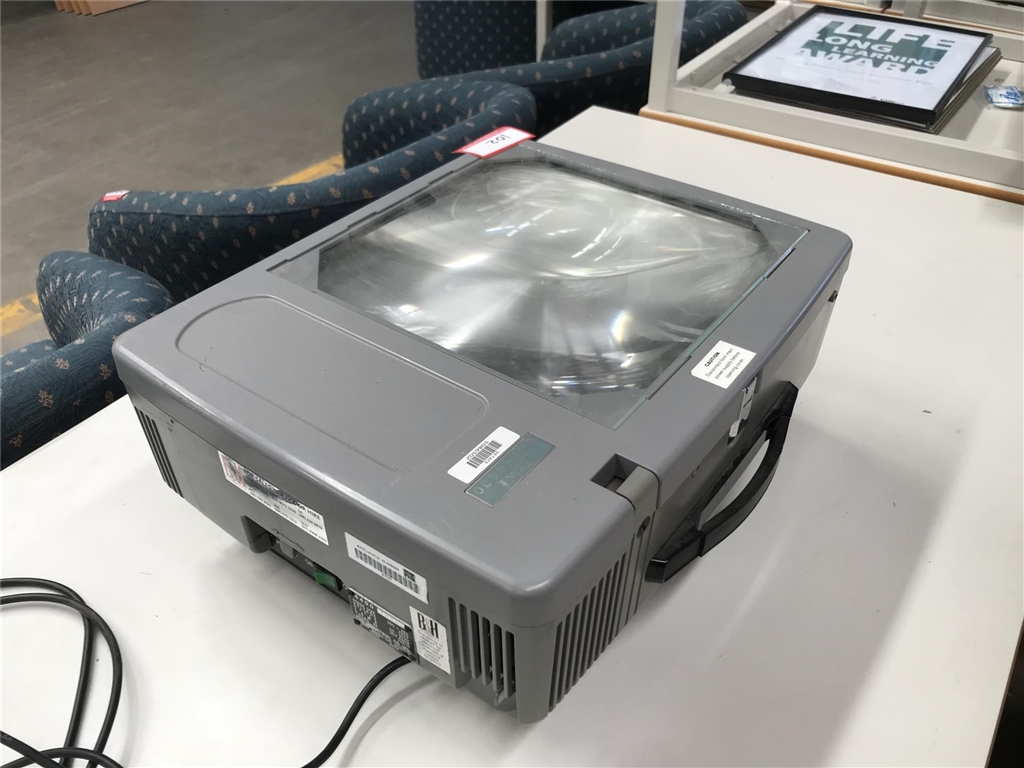 Overhead Projector, Eiki Ohp4400