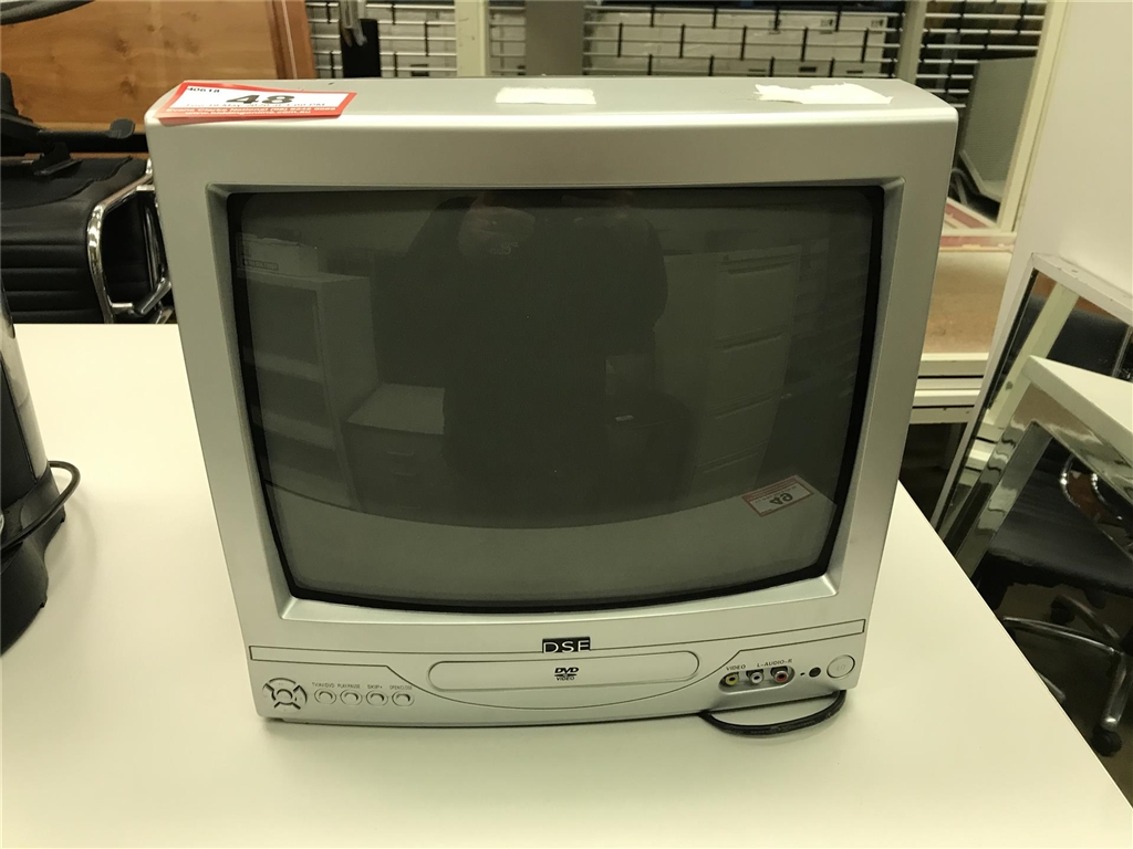 TV, DSE, Model G3473, With Built In DVD Player, Not Tested