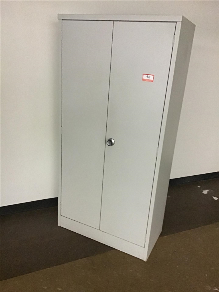 Tall 2 Door Steel 2 Door Stationery with Shelves 900 x 450