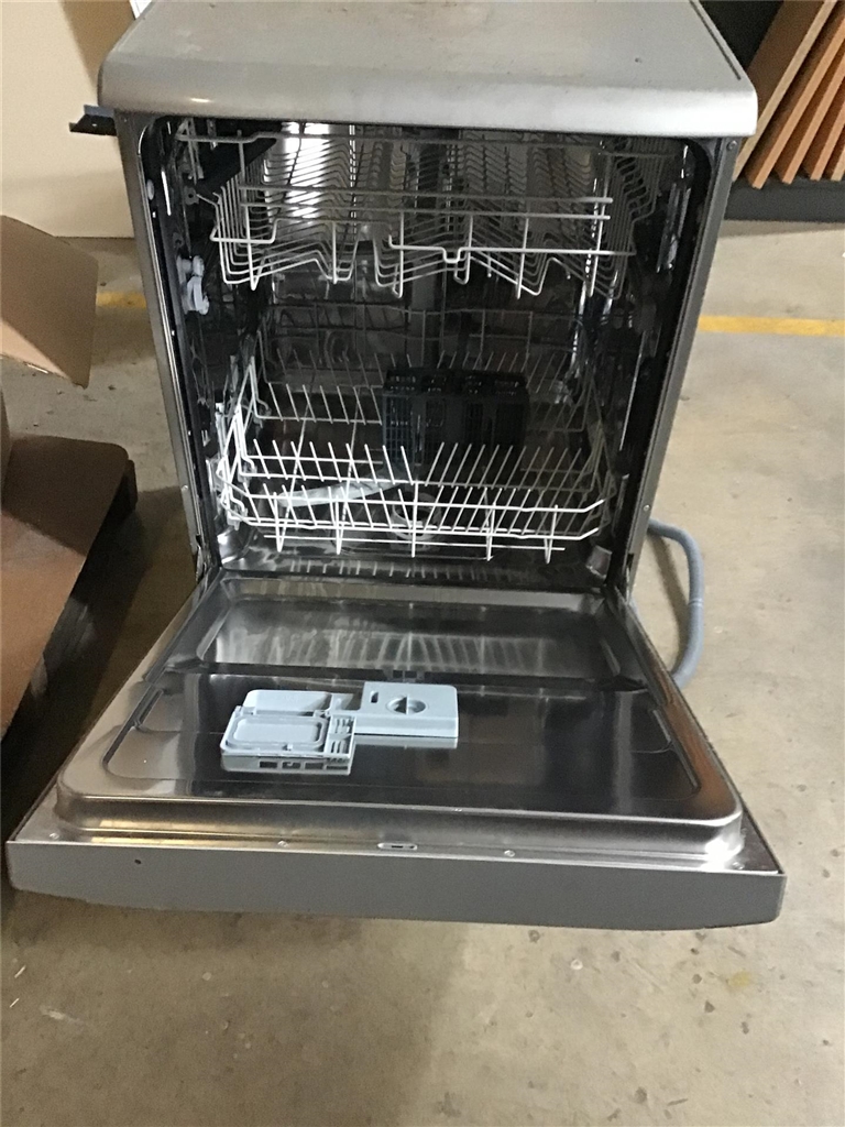 Ariston Dishwasher 600 x 600 x 850 mm High Not Tested ( Collect