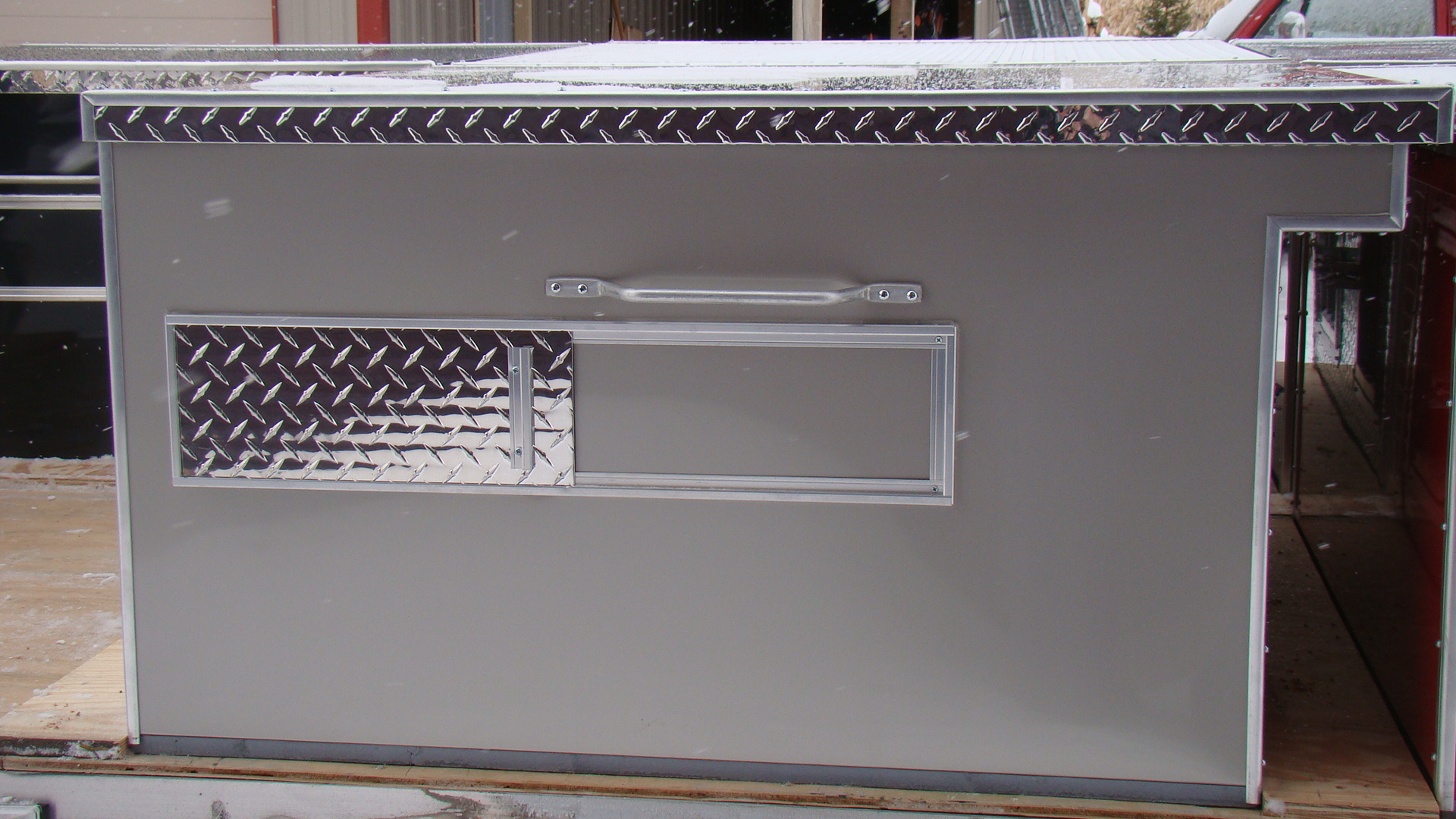 Evans Custom Dog Boxes Jones MI 49061