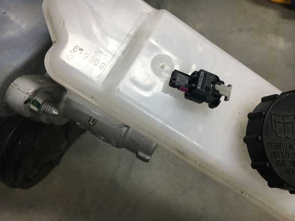 Tesla Model 3 brake fluid sensor connector kit EVcreate