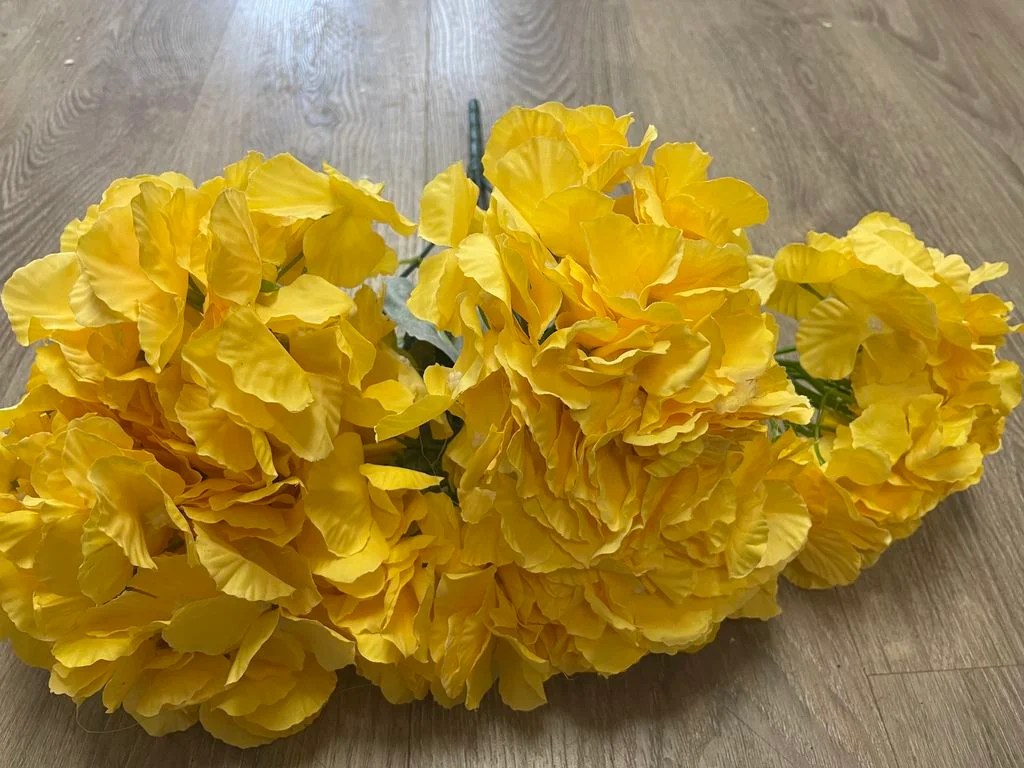 Silk Hydrangea Flowers with 6 Big Heads (Yellow) Event Decor Supply
