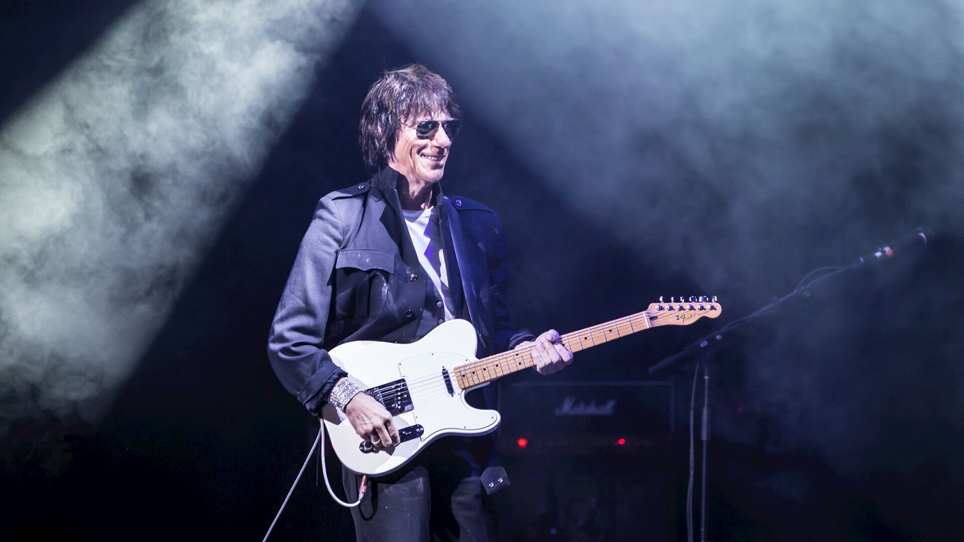 Jeff Beck Tour Band 2023 Jeff Beck Manchester Tickets, O2 Apollo Manchester, 4 June 2022