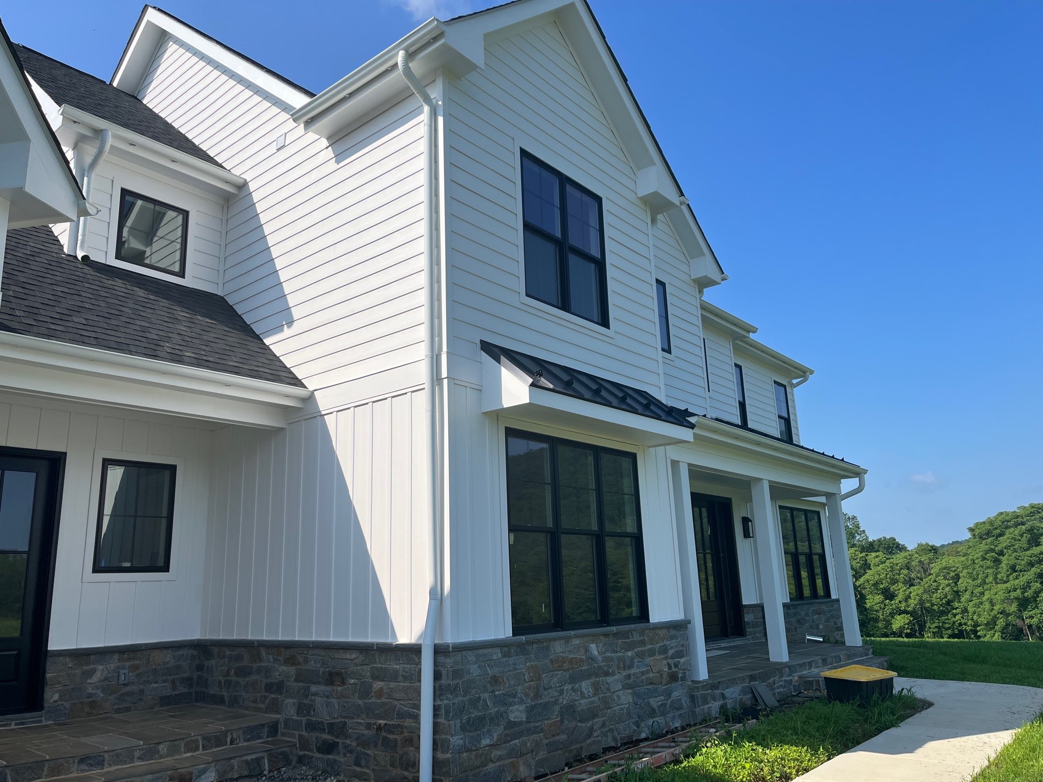 Case Study Marshall, VA Everlast Advanced Composite Siding