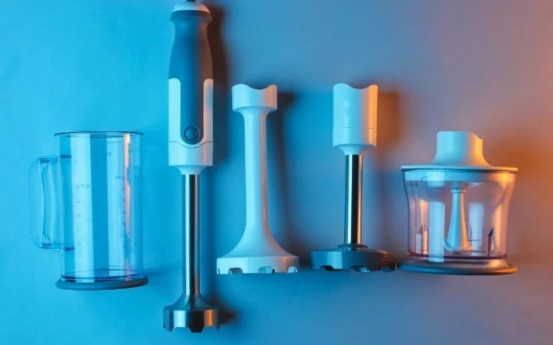 Hand Blenders Uses and How It Differs From Hand Mixer & Mixer Grinder