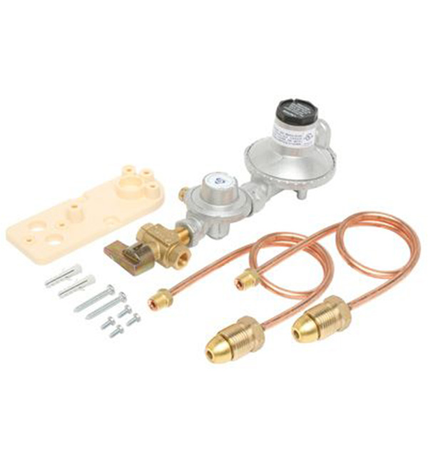 RB1015 LPG Regulator Dual Stage Manual C/Over 250Mj w/ Bracket + 2 CU