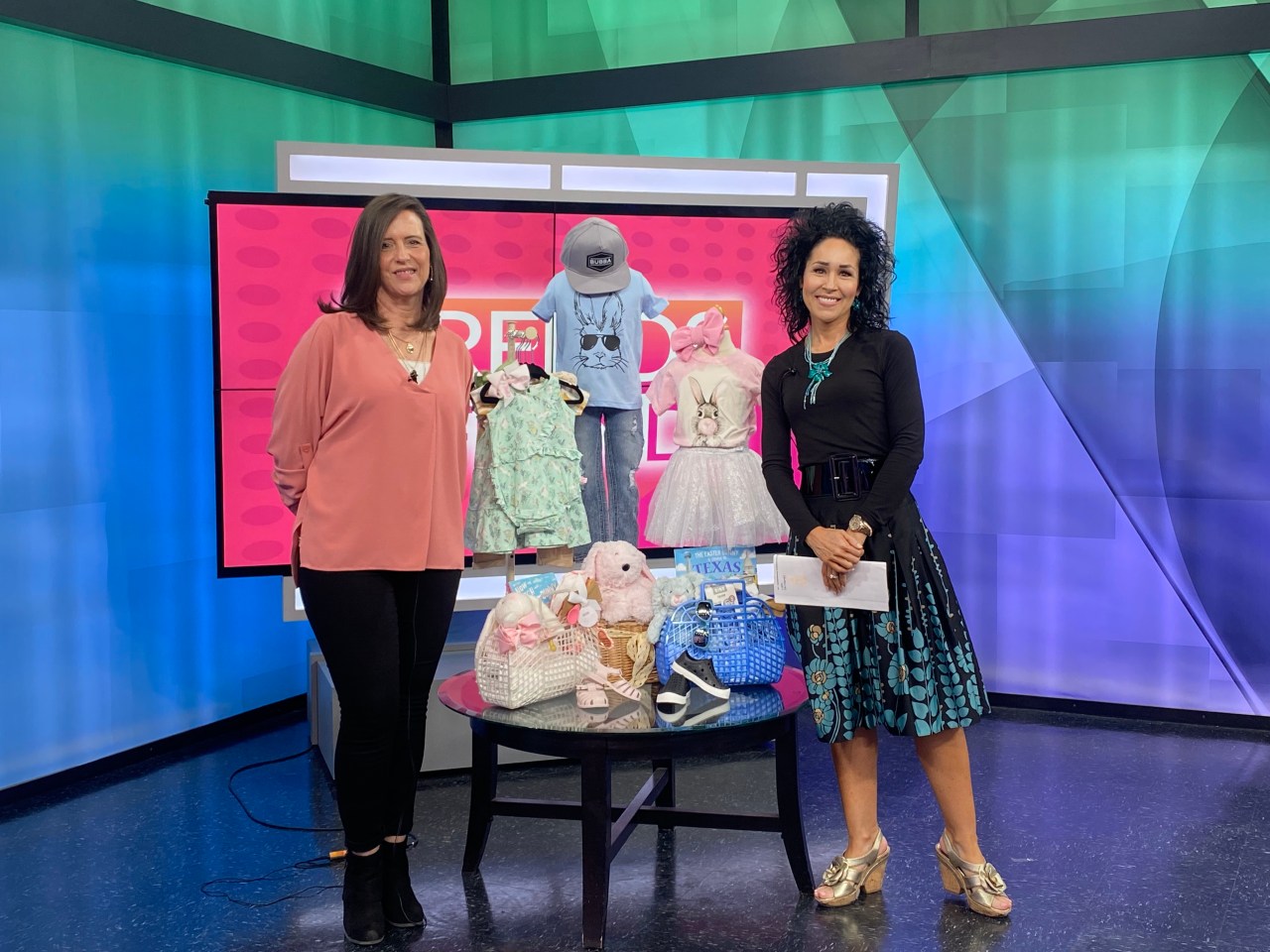 Rattle Dazzle shows their Easter goodies for the little ones KLBK