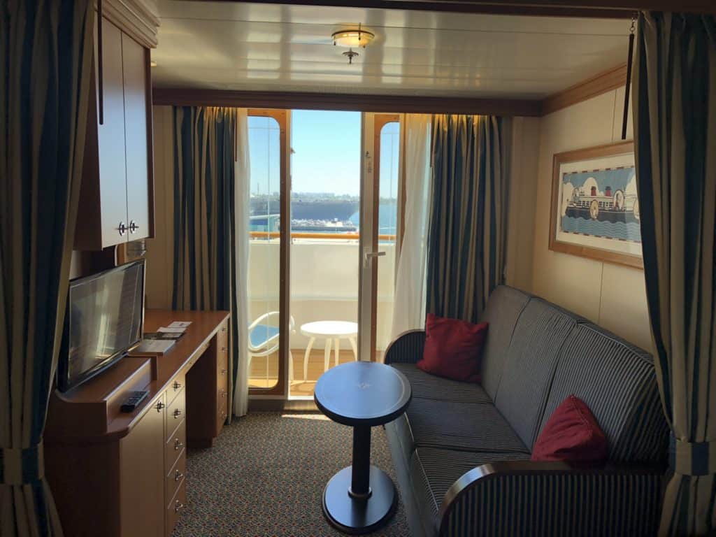 Disney Wonder Staterooms What You Need to Know EverythingMouse
