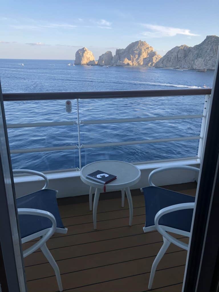 9 Things To Avoid Doing on Your Disney Cruise Balcony - EverythingMouse