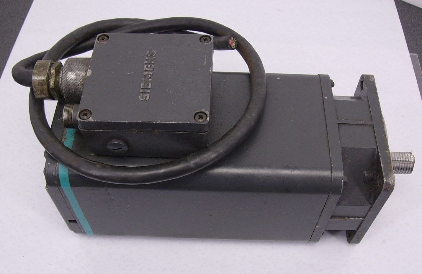 Remanufactured Siemens Servo Motor 1" Keyed Shaft Unknown Specs, B15