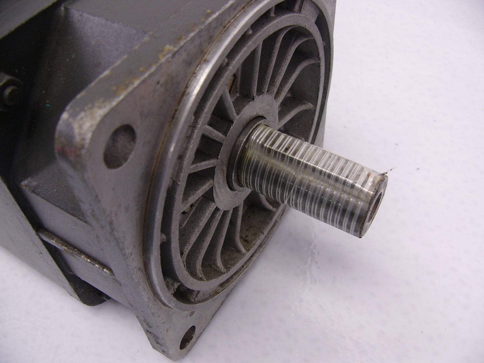 Remanufactured Siemens Servo Motor 1" Keyed Shaft Unknown Specs, B15