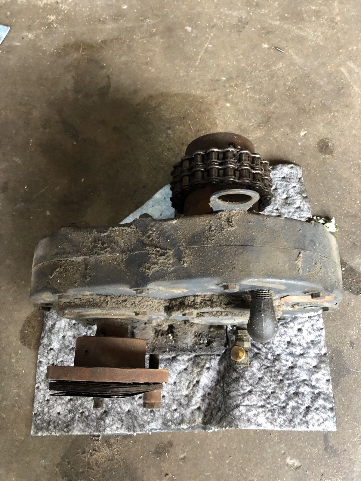 HUB CITY 022001013200 1/1 A HPARALLEL SHAFT DRIVE MODEL 200