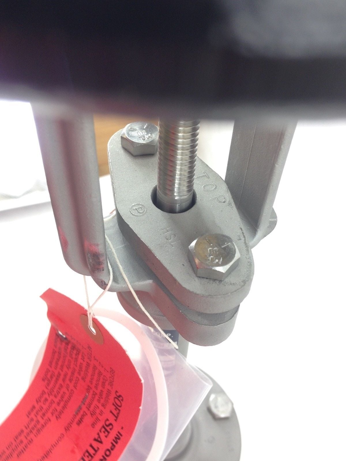 GODDARD S11016BW2 SS CRYOGENIC 2 SOFTSEATED GATE VALVE, HANDWHEEL (B53)