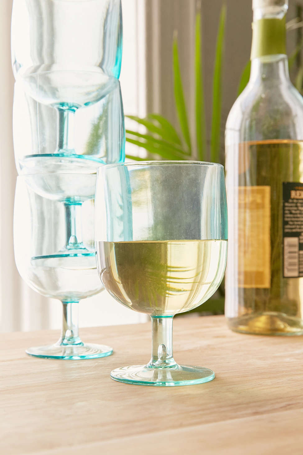 Stackable Wine Glasses Set Everything Turquoise