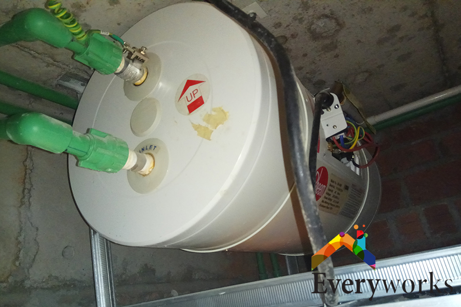 The Types of Instant Water Heaters vs Storage Water Heaters in