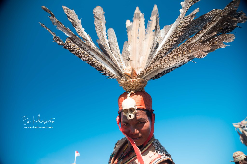 Upacara Adat Dayak Sa Ban Travel Blog Indonesia