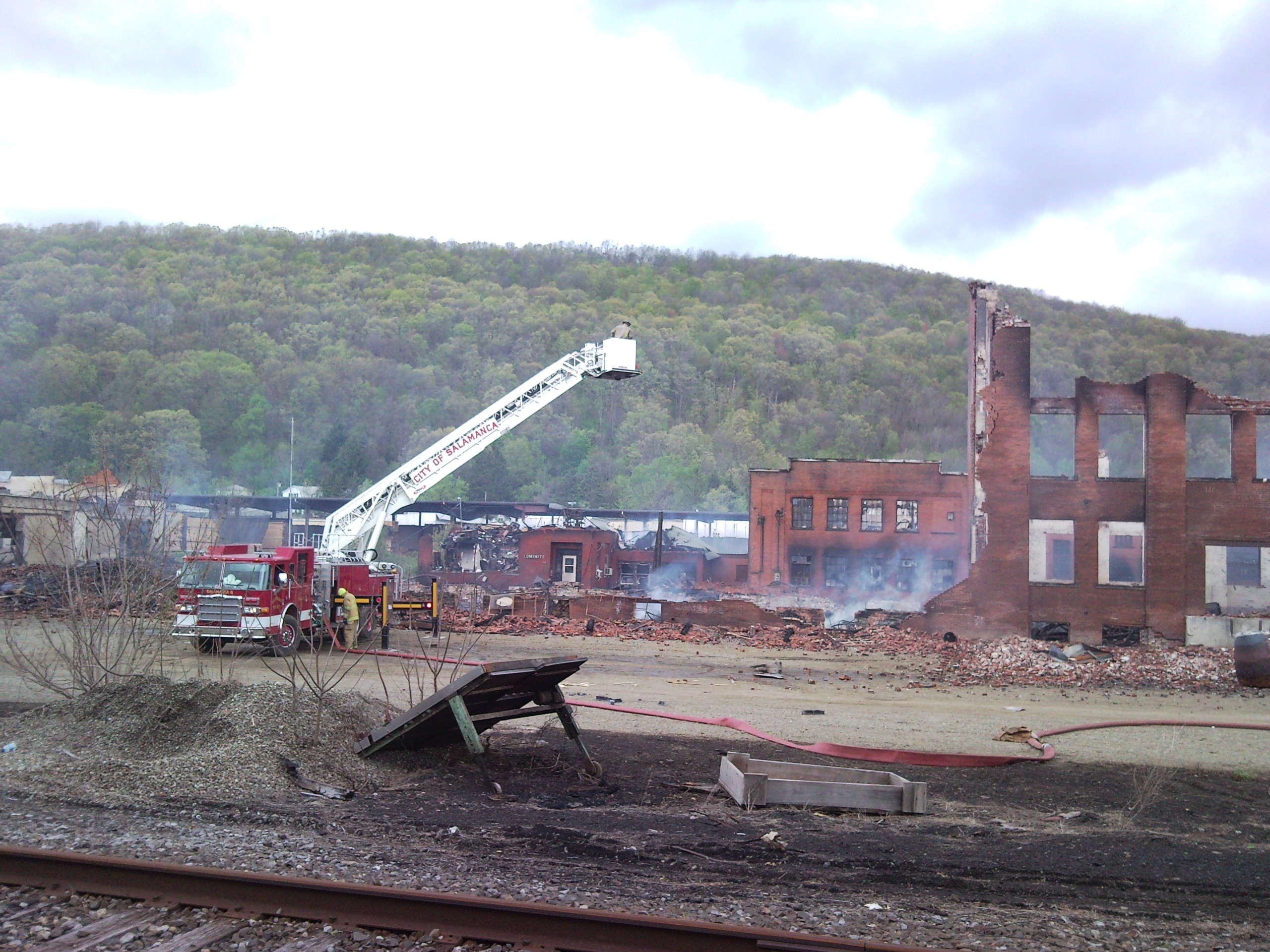 SNC00223 Salamanca NY fire Philadelphia / Fancher Furniture and