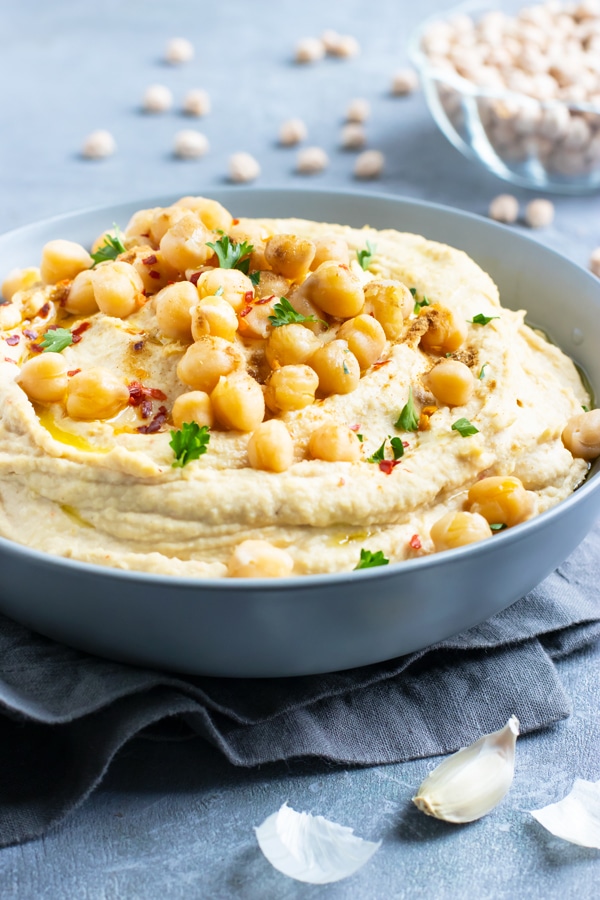 The BEST Homemade Hummus Recipe Evolving Table