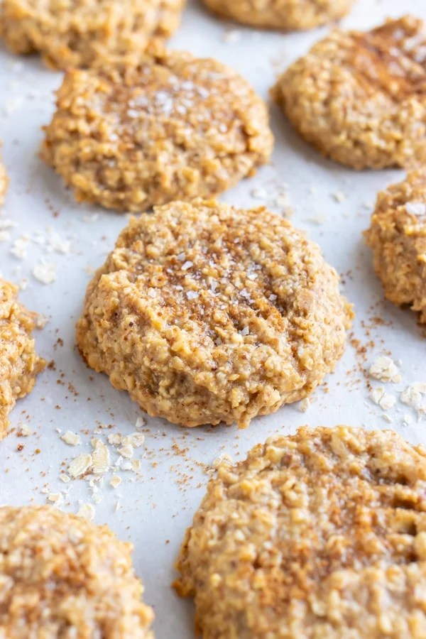 4Ingredient Almond Butter Oatmeal Cookies Evolving Table