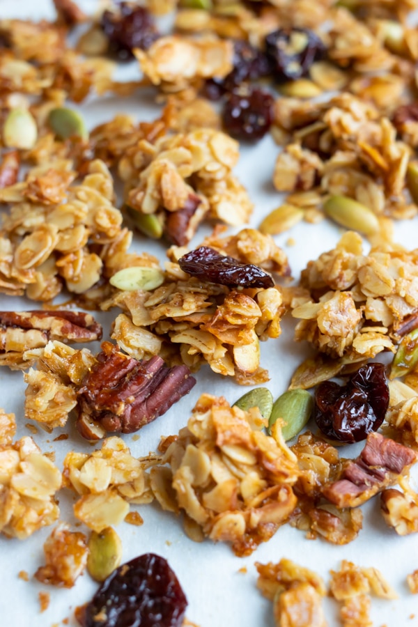 Healthy Homemade Granola Recipe (with Big Clusters!) Evolving Table