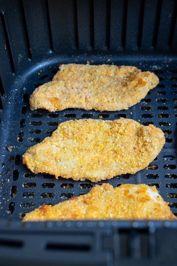 Air Fryer Fish Recipe (Golden Cornmeal Crust) Evolving Table